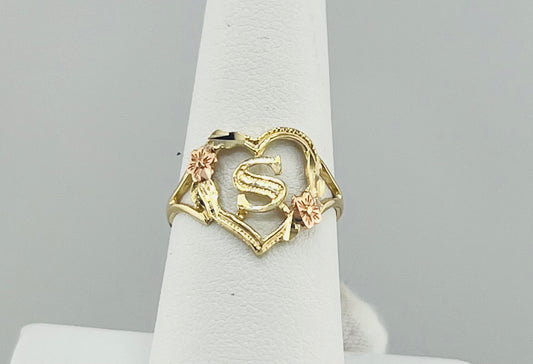 14k ring ladies heart letter S