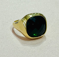 14k green stone ring