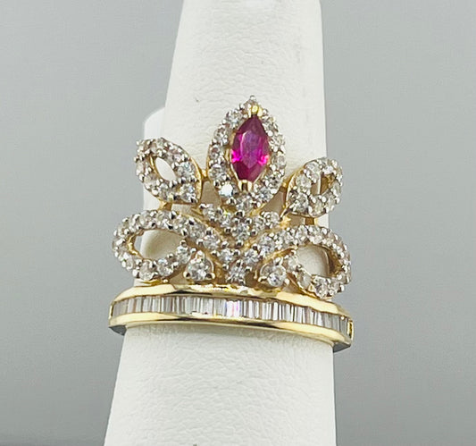 14k Crown ring with stones