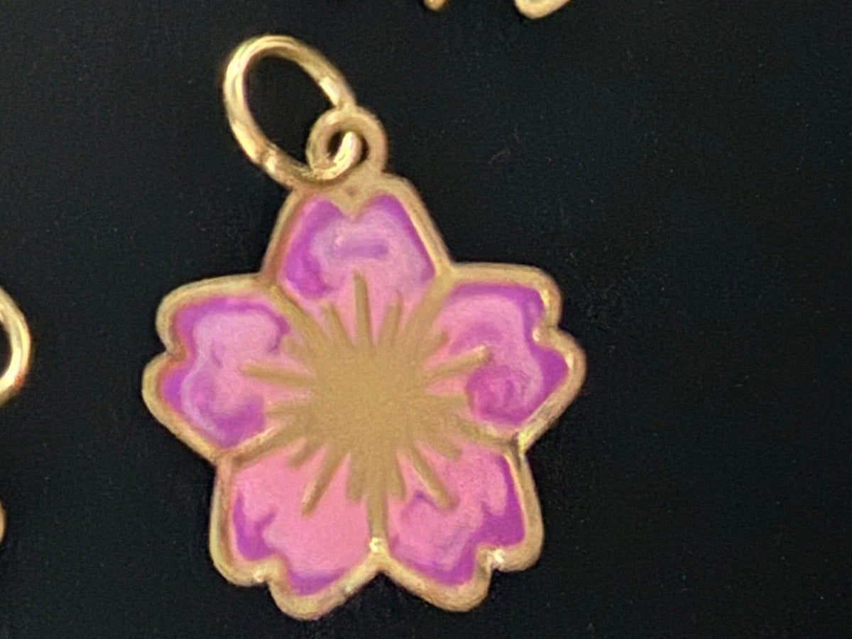14k Pendant flower enamel pink