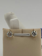 14k Round diamond earring